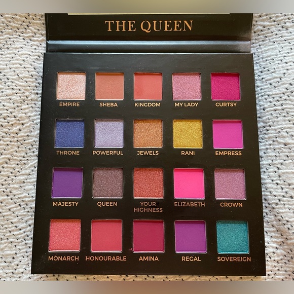 ELOISE • THE QUEEN • EYESHADOW PALETTE • SEPHORA - Picture 5 of 5